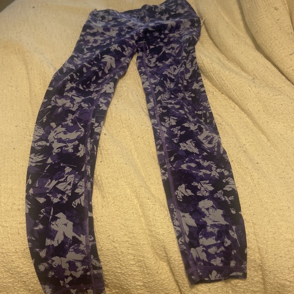 Ivivva purple print leggings - Picture 2 of 3
